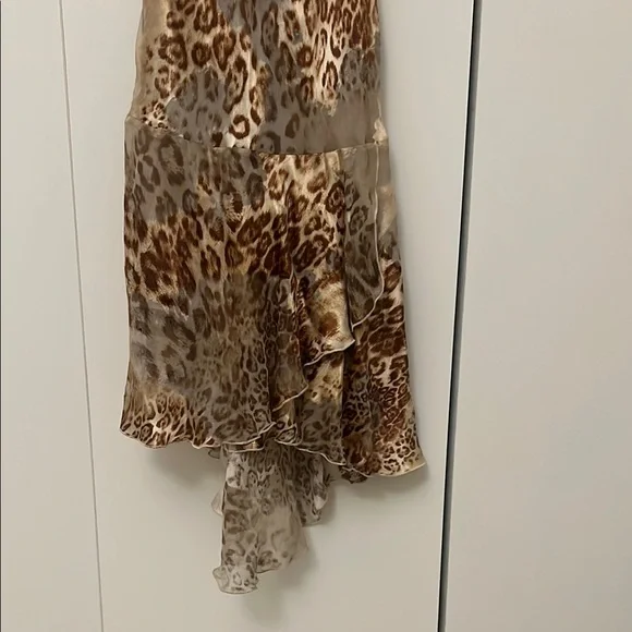 L’Equipe Leopard Print Asymmetrical Dress - Picture 5 of 10